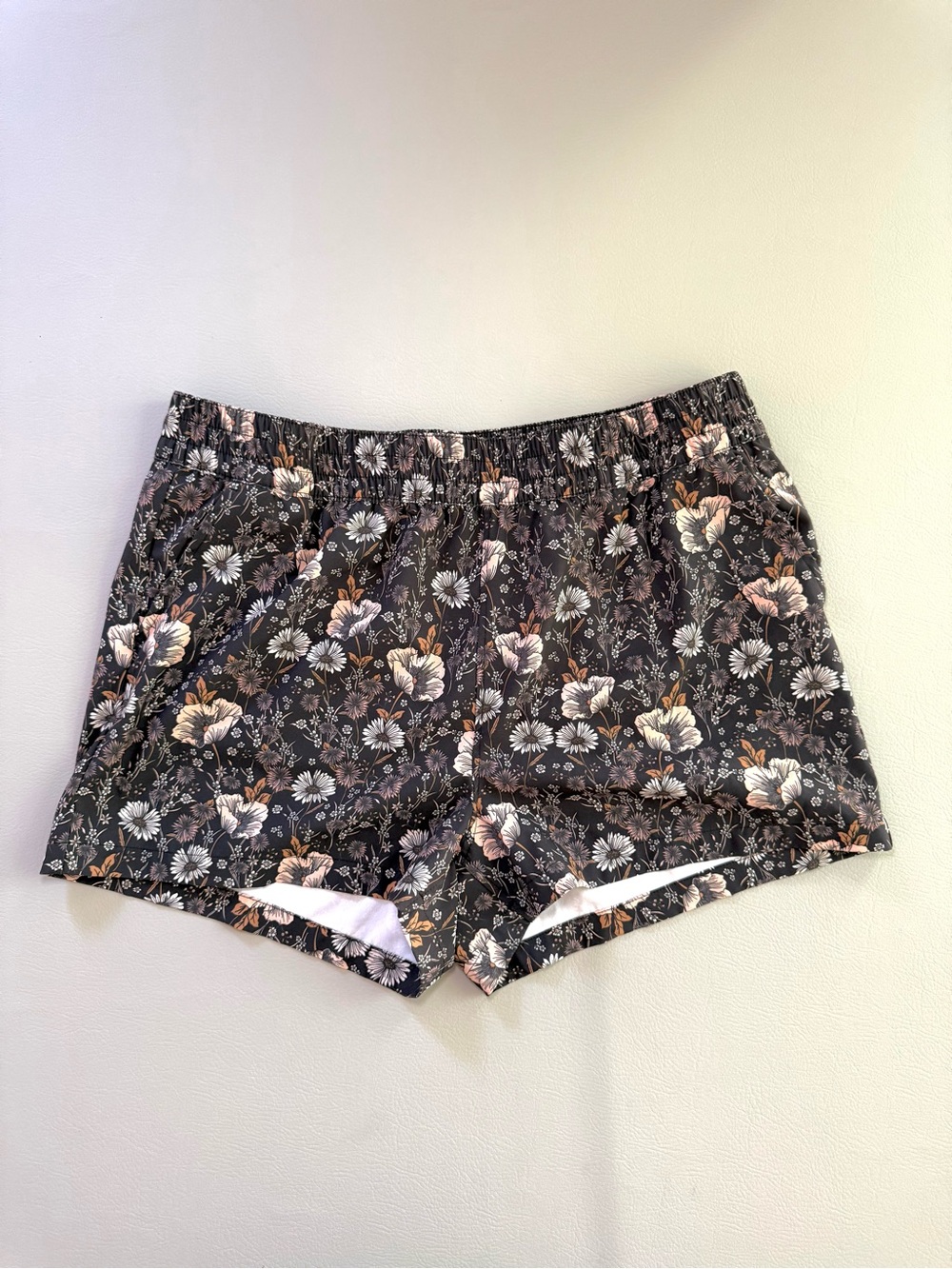 Kavu Kick Out Board Shorts Quiet Wildflowers Women's XXL 2XL Quick Dry Athletic